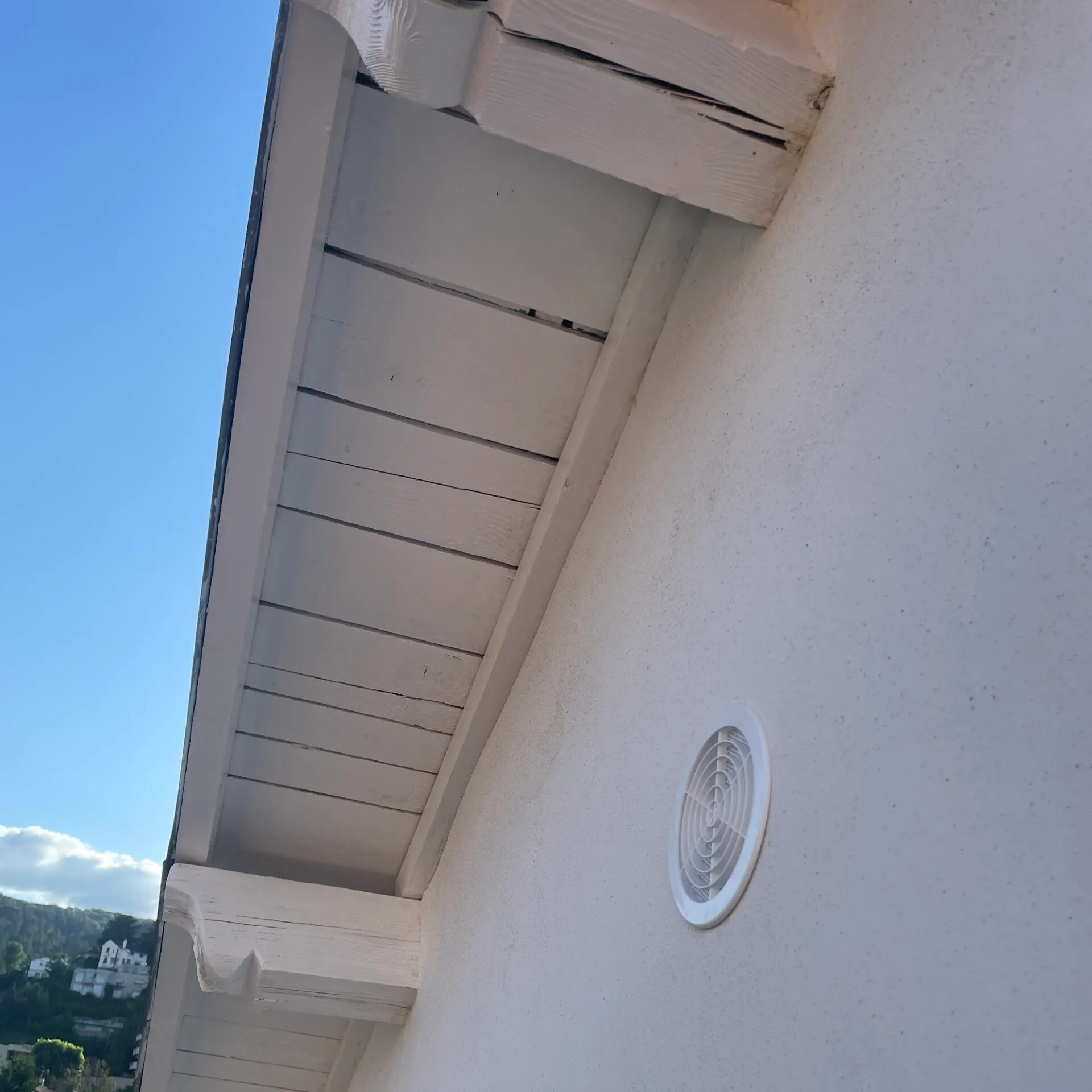 Photo d'une bouche d'aspiration en façade pour VMI